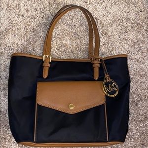 Michael Kors medium pocket tote